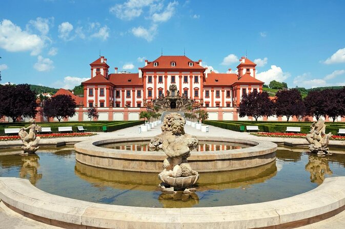 River & Park Bike Tour to Troja Chateau (Private small groups) - Key points to know before you book