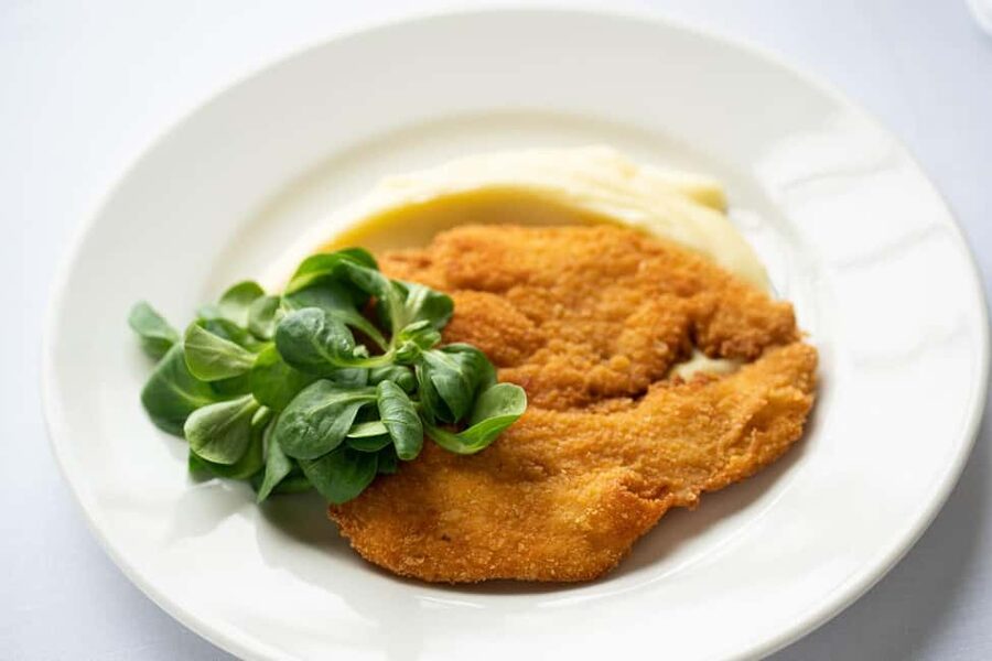 Sinatra Tribute. Concert & dinner. - Why this Mánes evening feels different