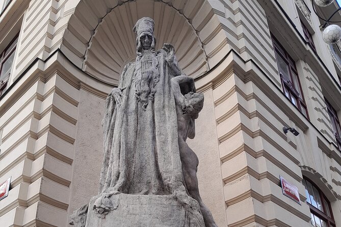 Small-Group Tour through the History of Jewish Prague - Why this short tour helps you understand Jewish Prague