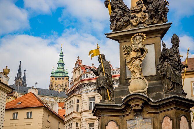 St Vitus Cathedral and Prague Castle Private Walking Tour - Start in Lesser Town, then climb toward the castle