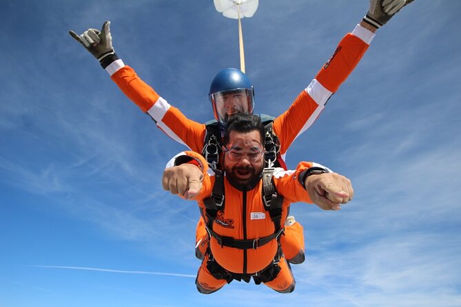 Tandem Skydiving in Prague - Tandem Jump with transfers! - Key points at a glance