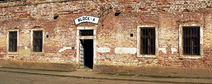Terezin: Guided Tour of the Concentration Camp and Museum - The Ghetto Museum puts the visit in context