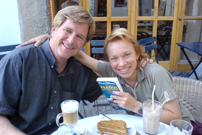The Best of - private tour with PERSONAL PRAGUE GUIDE - Mala Strana, the Lennon Wall, and the bridge approach