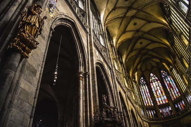 Tour of Prague Castle in italian language ticket included - Key things to know before booking