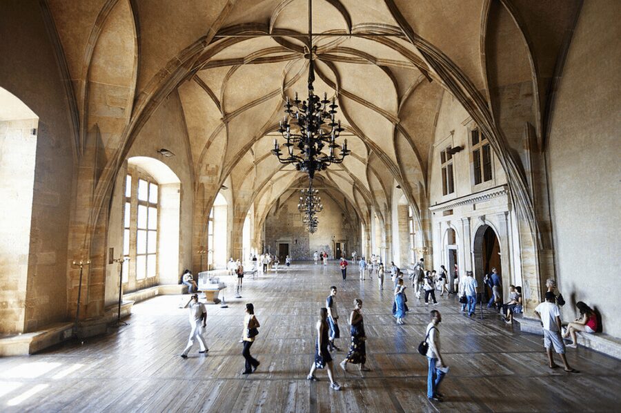 Tour of Prague Castle in italian language ticket included - What three hours really gives you