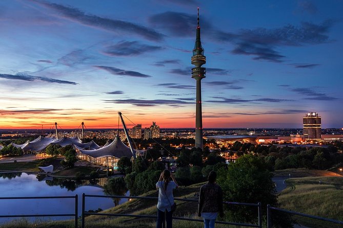 Transfer from Prague to Munich: Private with a 2 Hour Stop - What the private car changes