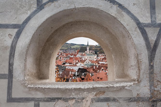 UNESCO Cesky Krumlov from Prague with Guided Tour and Transfer - Leaving Prague at 9:00 a.m.