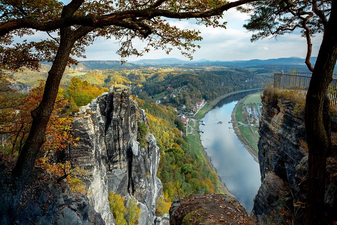 VIP Best Reviews: Bohemian & Saxon Switzerland from Prague - Tisá Rocks and the winter Narnia effect