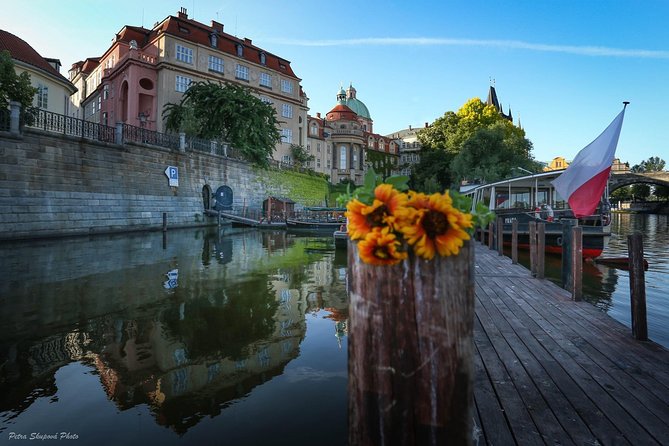 VIP Private tour Prague: Castle, Lunch, Beer, Boat - The Lennon Wall and a different side of Prague