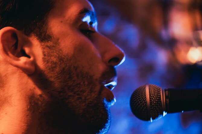 Wednesday Night Live Music and Cocktails Ticket in Kontakt Bar - Kontakt Bar in Prague 1