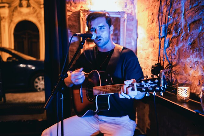 Wednesday Night Live Music and Cocktails Ticket in Kontakt Bar - The seating warning deserves attention