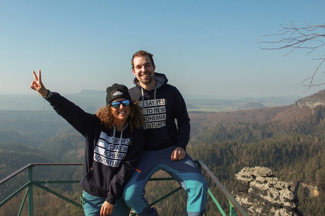 Winter Fairytale The BEST of Bohemian & Saxon Switzerland Hiking Tour - Lunch in Hrensko