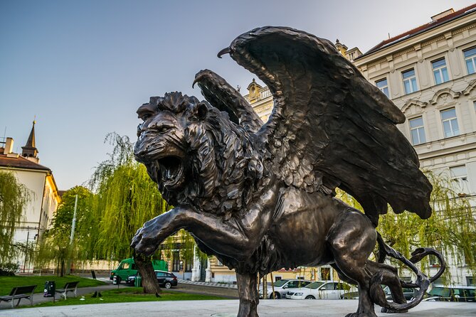 World War II History Tour of Prague's Old Town - How much walking and outdoor time to expect