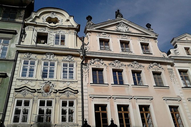 Your own guide for Prague Coronation Route Tour - Kampa Park: an island with room to breathe
